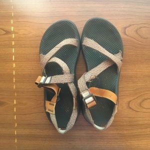 Size 9 women’s Chaco